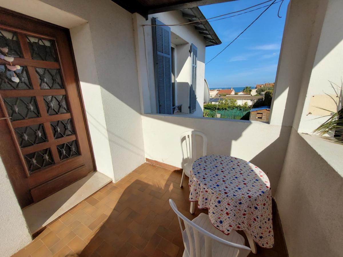 Villa La Desiree - Haut De Villa, 68M2, 8 Personnes Max, Climatise, 4 Etoiles, 120M2 De Jardin Et Parking, Wifi, Vu Mer Антиб Экстерьер фото